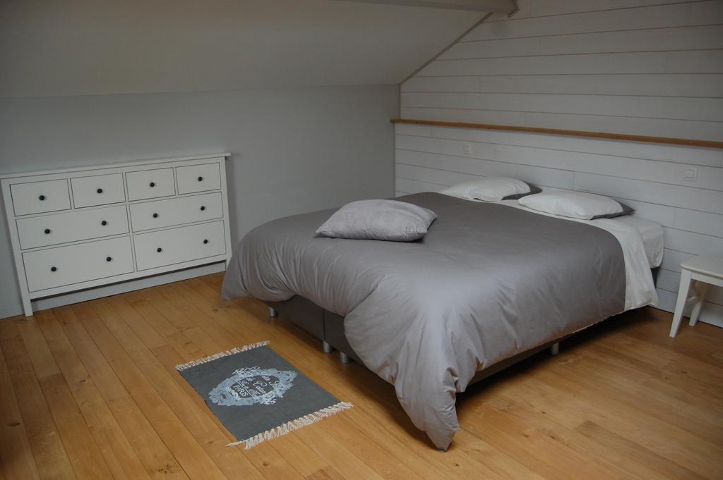 Sous Le Saule Holiday Home Heyd Номер фото